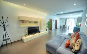 Bright & Large 2Bedrooms In Sliema Center Mpor1-1